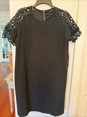 Women’s Black Crochet Sleeve Shift Dress - Size L